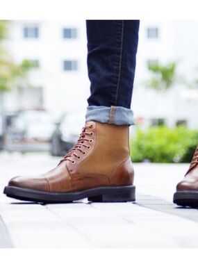 Zanzara North Star cap toe leather boots 10.5